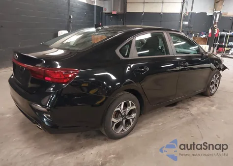 2019 Kia Forte Lxs z USA, uszkodzony, nr VIN 3KPF24AD3KE023649